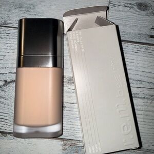 R.E.M. Beauty Sweetner Foundation